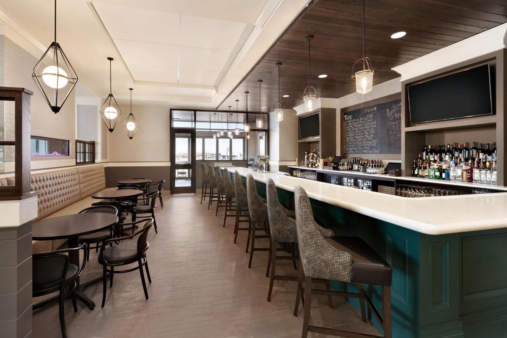 Embassy Suites By Hilton Wilmington Riverfront Esterno foto