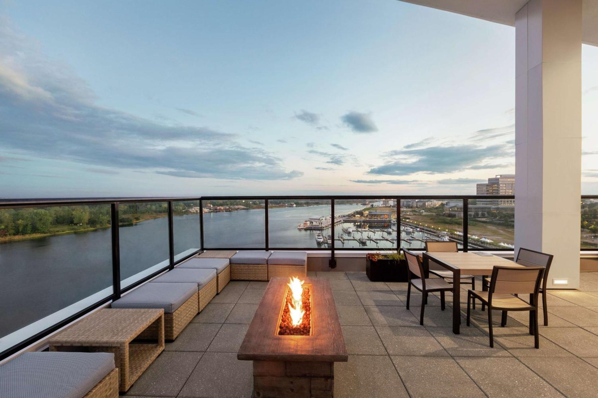 Embassy Suites By Hilton Wilmington Riverfront Esterno foto