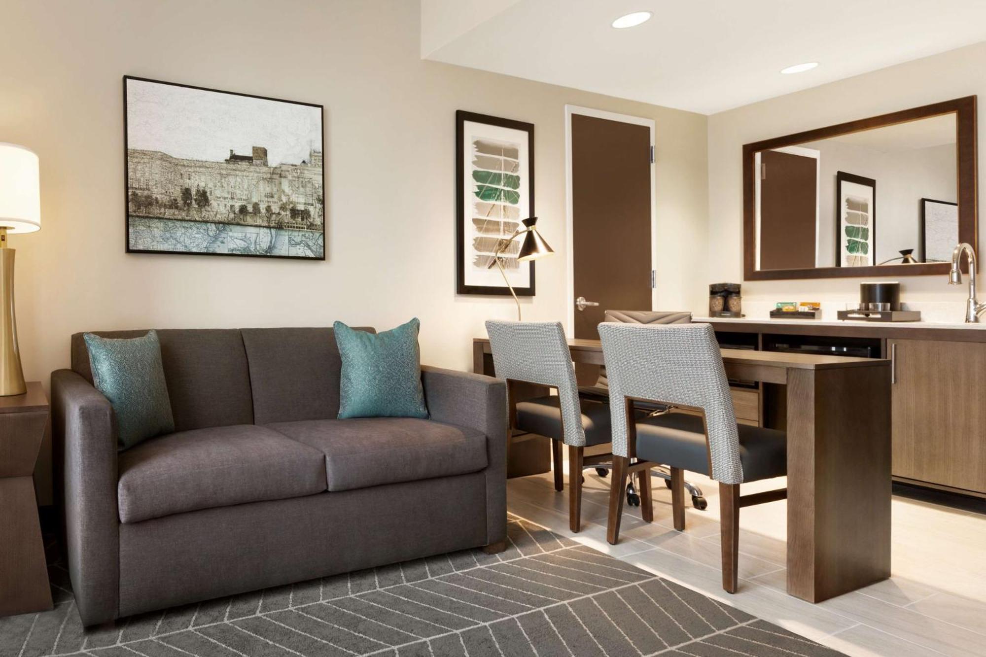 Embassy Suites By Hilton Wilmington Riverfront Esterno foto